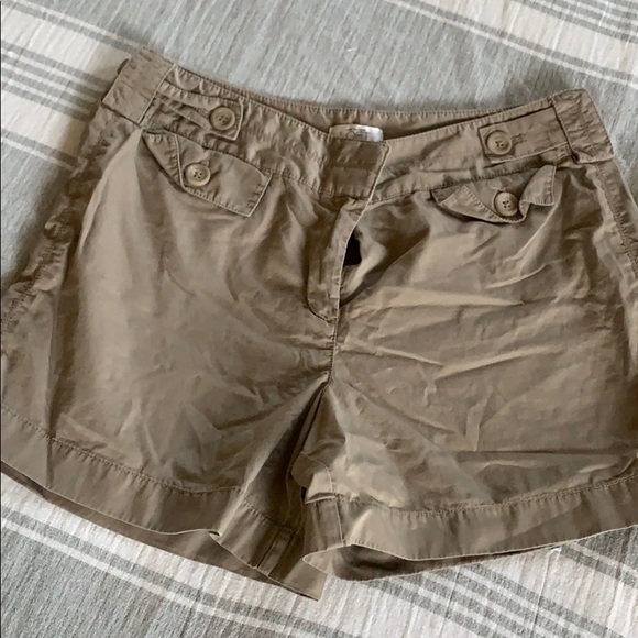Khaki short - Picture 1 of 3